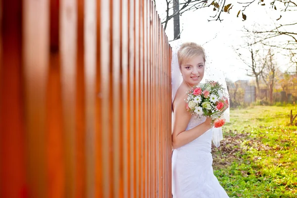 Bela noiva no dia do casamento — Fotografia de Stock