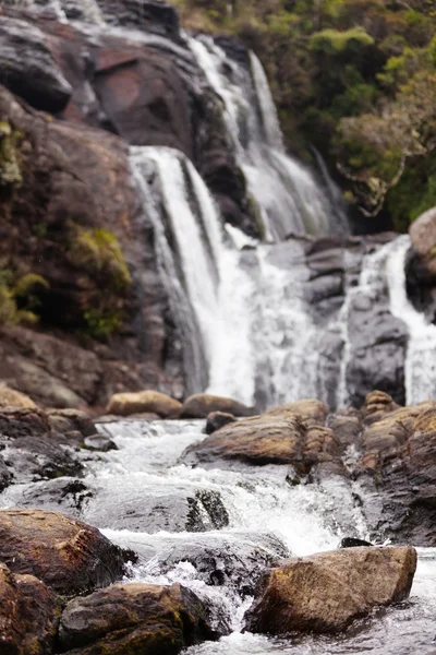 Дикі водоспад у Хортон рівнини Національний парк, Шрі-Ланка — стокове фото