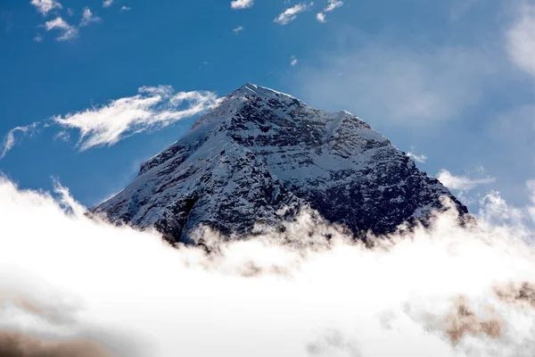 La cima della montagna dell'Everest — Foto Stock