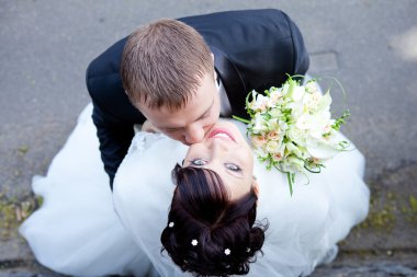 Gelin ve damat düğün gününde