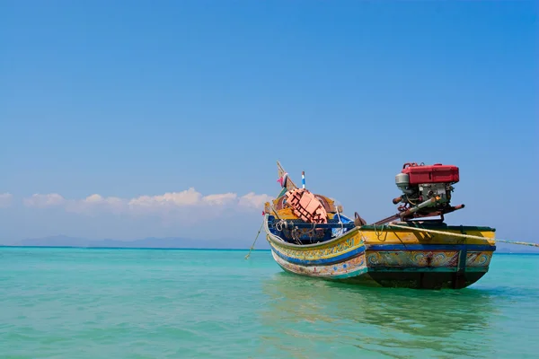 Boot in der Seabay — Stockfoto