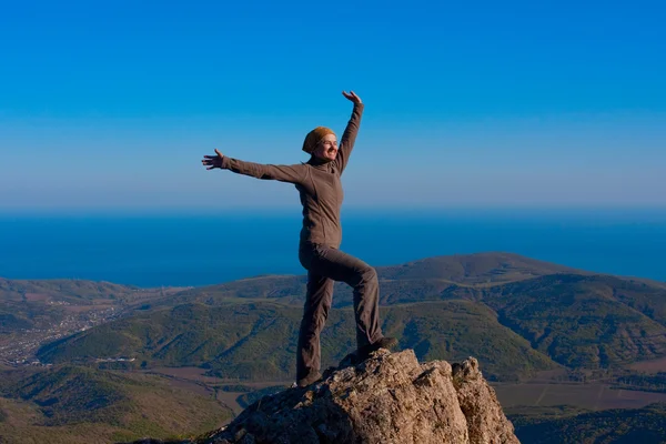 Senderismo en las montañas de Crimea — Foto de Stock