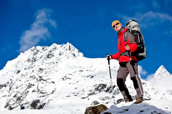 Escursioni nelle montagne dell'Himalaya — Foto Stock