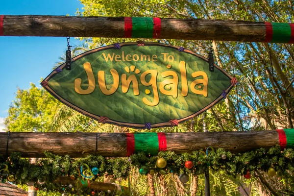 Tampa Bay Florida Diciembre 2020 Bienvenido Jungala Firmar Busch Gardens —  Fotos de Stock