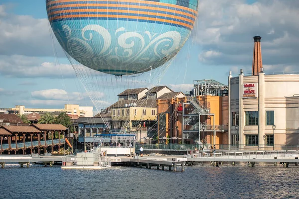 Orlando Florida Oktober 2020 Gedeeltelijk Zicht Ballon Disney Springs — Stockfoto