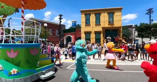 Ορλάντο Φλόριντα Αυγούστου 2021 Παρέλαση Του Sesame Street Party Στη — Αρχείο Βίντεο