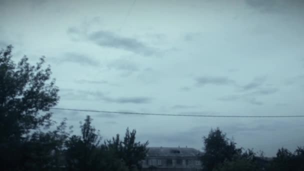 Nubes, amanecer, ciudad — Vídeo de stock