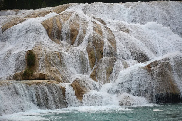 Agua Azul wodospad, półwysep Jukatan, Meksyk. — Zdjęcie stockowe