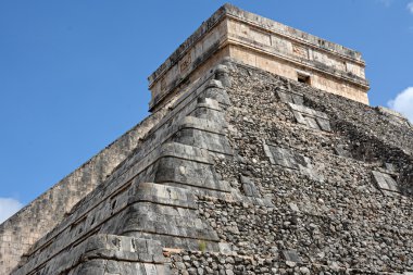 Kukulkan Tapınağı, Chichen Itza 'da piramit, Yucatan, Meksika. 