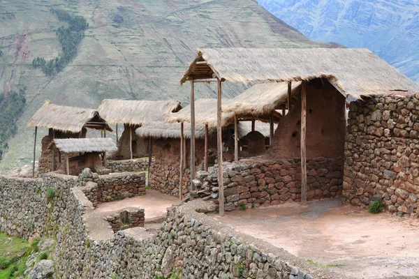 Inca nederzetting, Pisac, Peru. — Stockfoto