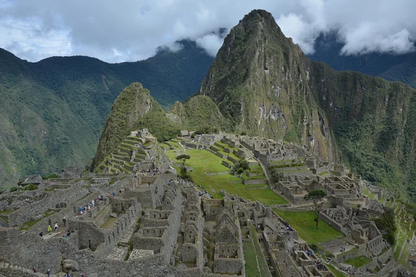 A klasszikus lövés a Machu Picchu. — Stock Fotó