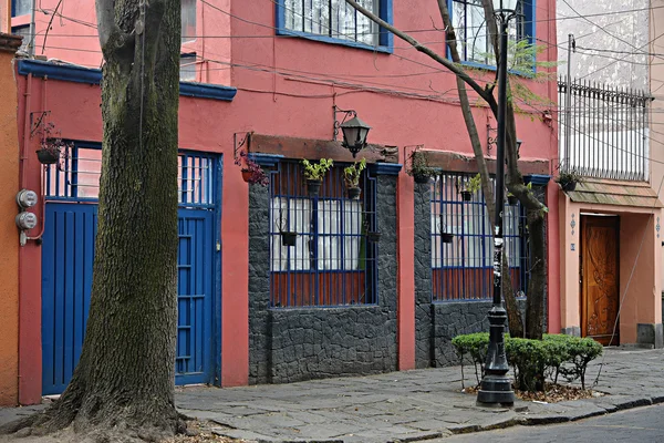 Coyoacan γειτονιά, πόλη του Μεξικό. — Φωτογραφία Αρχείου