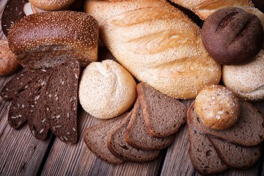 Fırında ekmek çeşitleri.