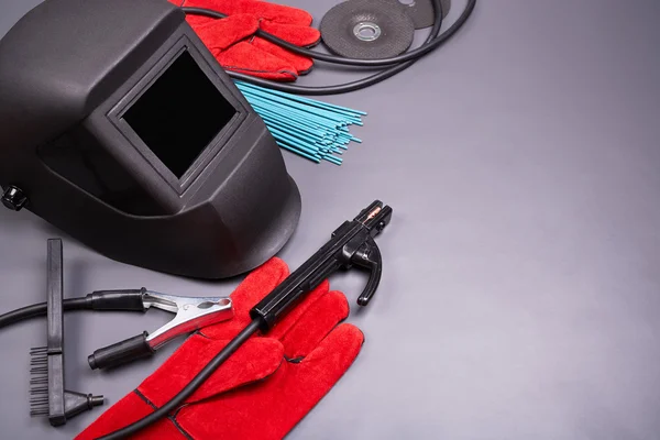 Tools and protective welding clothing — Stock Photo, Image