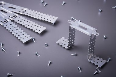 Bağlantı parçaları, drywall yükleme için