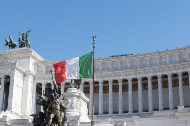 Victor Emmanuel II anıtı, Piazza Venezia, Rome, İtalya İtalya bayrağı
