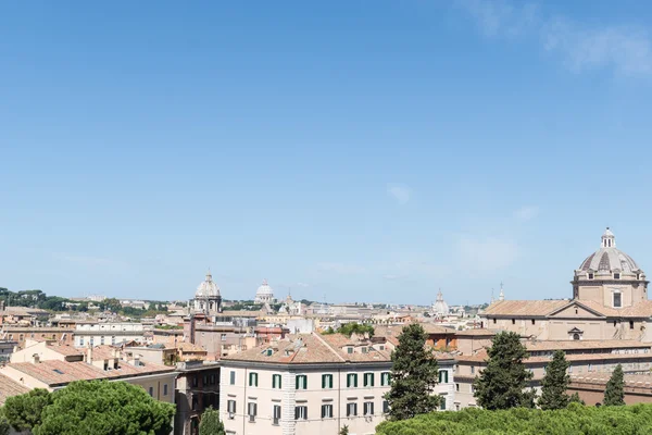 Roma yüksek, İtalya'nın görünümü