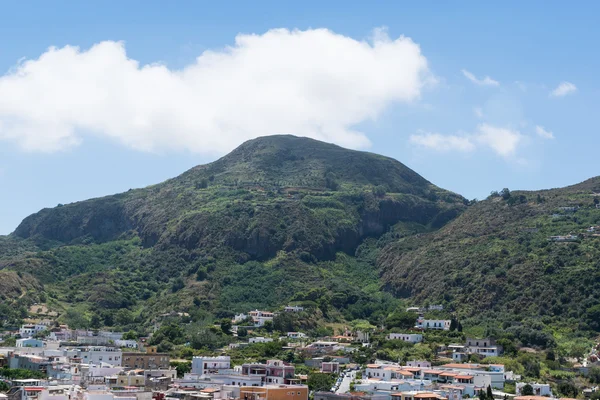 Aeolian Islands yanında Sicilya, İtalya, Lipari havadan görünümü