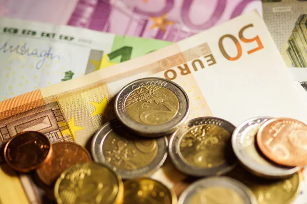 Euro sikke ve banknot para. — Stok fotoğraf