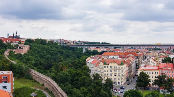 Prag cityscape yüksek noktasından gördüm. — Stok fotoğraf