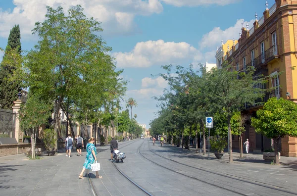 เซว กรกฎาคม 2021 องเท ยวเด นในถนนของ Sevilla ในว งคารใต ของสเปนในว — ภาพถ่ายสต็อก