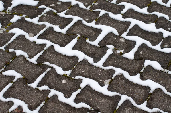 Vista Diagonale Pavimento Lastricato Con Neve Negli Spazi Tra Pietre — Foto Stock