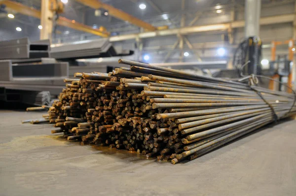 Opslag Winkel Van Plant Voorraad Van Een Metalen Bar Leemten — Stockfoto