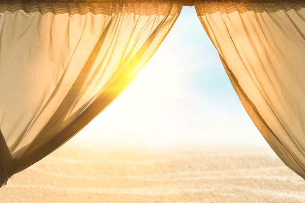 Open curtains on the beach — Stock Photo, Image