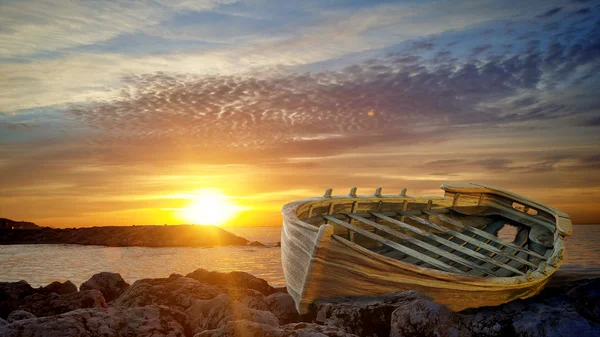 Barca alla deriva al tramonto — Foto Stock