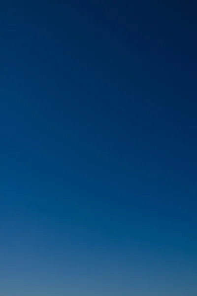 Perfekt klar himmel som bakgrund. — Stockfoto