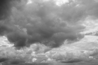 Fırtına gökyüzü, yağmur.