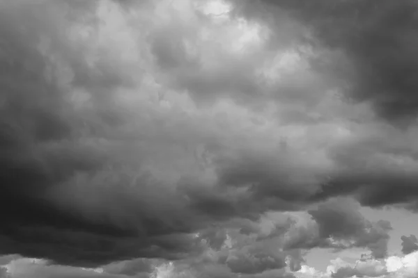 Tempestade céu, chuva . — Fotografia de Stock