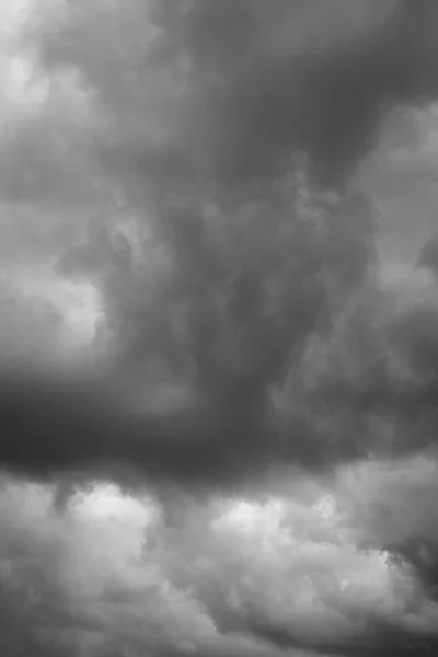 Cielo de tormenta, lluvia . —  Fotos de Stock