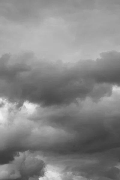 Cielo de tormenta, lluvia . —  Fotos de Stock