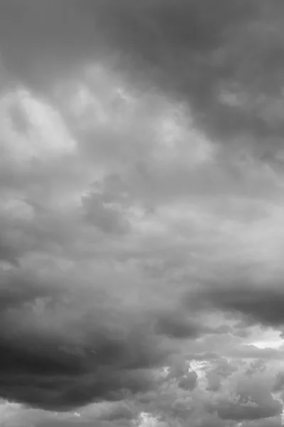 Cielo tempestoso, pioggia . — Foto Stock