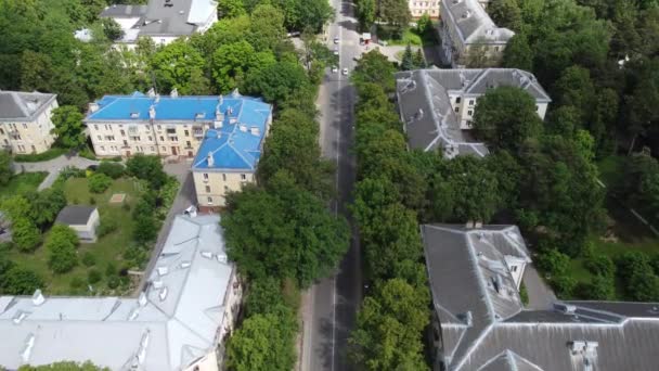 Volando Sobre Avenida Lenin Ciudad Obninsk Casco Antiguo Estilo Arquitectónico — Vídeo de stock