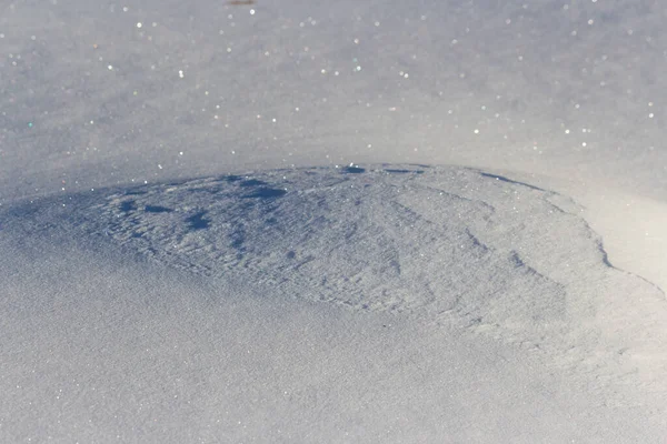 Tekstura Śnieżnej Przyrody Zimowy Dzień Biały Śnieg Cienie — Zdjęcie stockowe