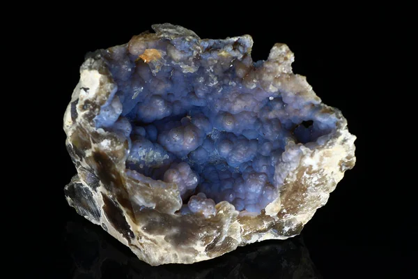 Niervormige Chalcedoon Bedekt Met Blauwe Patina Een Prachtig Exemplaar Van — Stockfoto