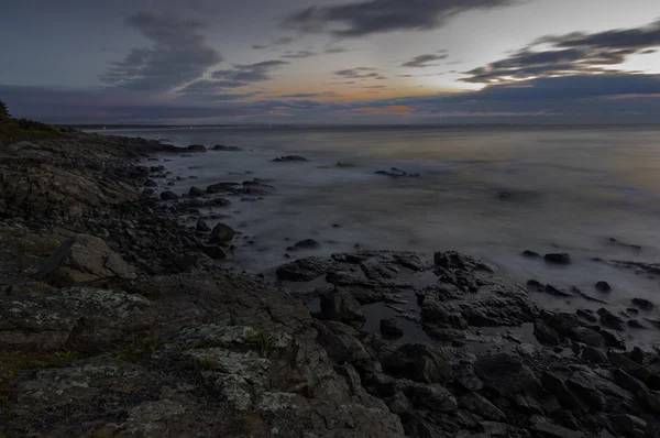 Узбережжя Мен перед сходом сонця — стокове фото
