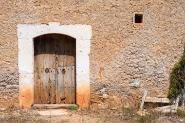 Eski rustik ahşap giriş (2)