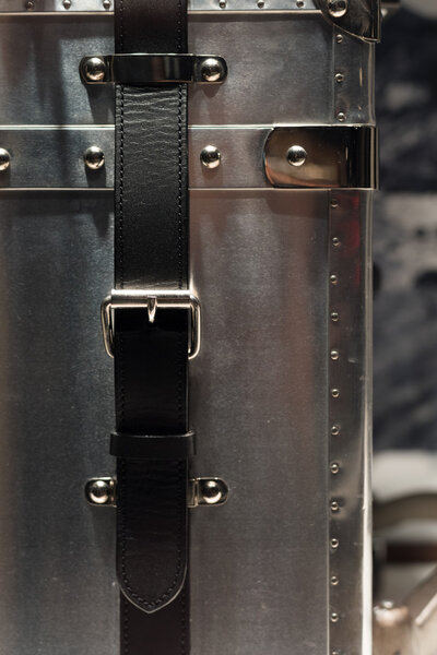 Серебряный медальон
