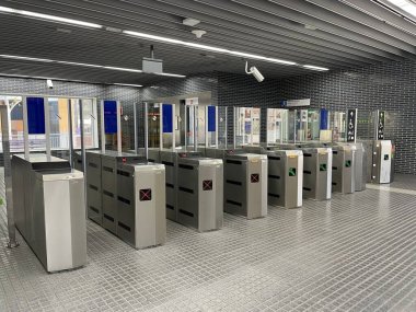 Terrassa, İspanya, Nisan 12021, Valparadis Universitat FGC tren istasyonu