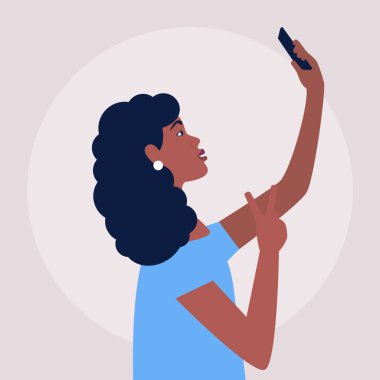 Telefonda selfie çeken genç bir kadının resmi. Renkli düz vektör çizimi.