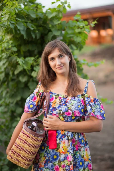 Girl Vineyard Sunset Floral Dress Basket Hands — Stockfoto