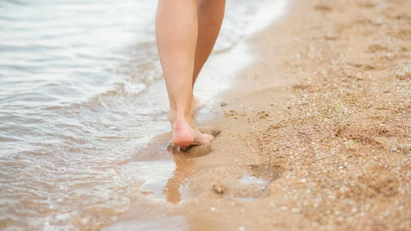 Girl White Dress Beach Sea Beautiful Sunset Smiling — ストック写真