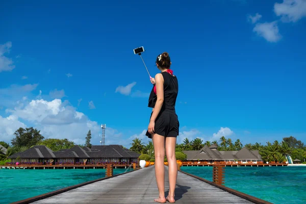 Viajes de vacaciones Selfie Turístico. Mujer tomando foto autorretrato —  Fotos de Stock