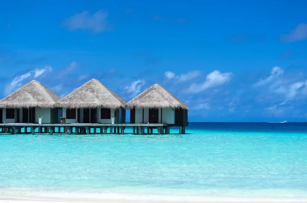 Isla tropical perfecta playa paradisíaca Maldivas — Foto de Stock