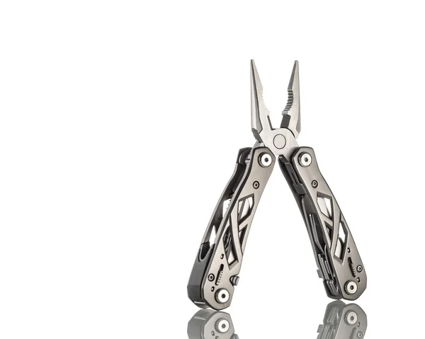 Stanless stalen multitool geïsoleerd — Stockfoto