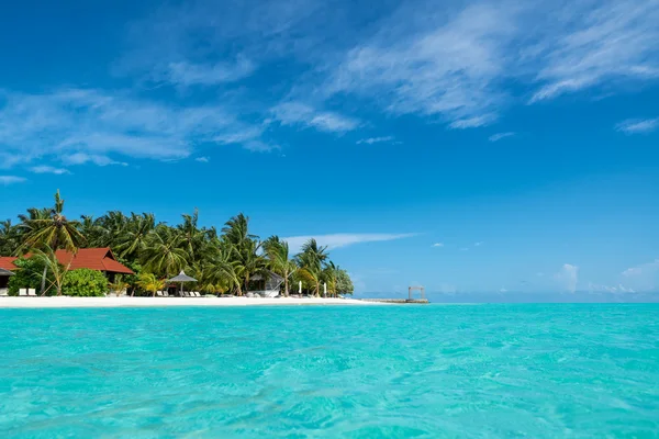 Perfect tropical island paradise beach — Stock Photo, Image