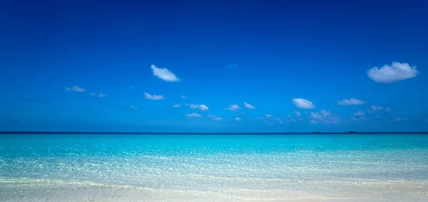 Doskonała Tropical Island Paradise Beach — Zdjęcie stockowe